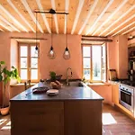 Les Nuits Du Taris Bed & Breakfast 4*