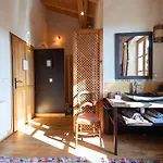 Bed & Breakfast Les Nuits Du Taris 4*