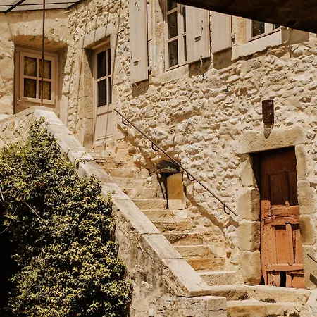 Les Nuits Du Taris Bed & Breakfast 4*