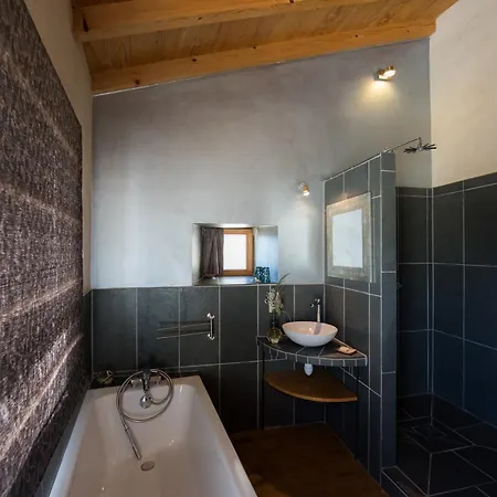 Les Nuits Du Taris Bed & Breakfast